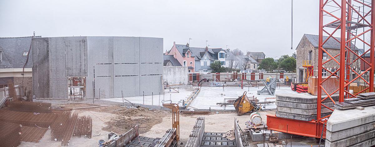 Au futur cinéma, on fait le mur !