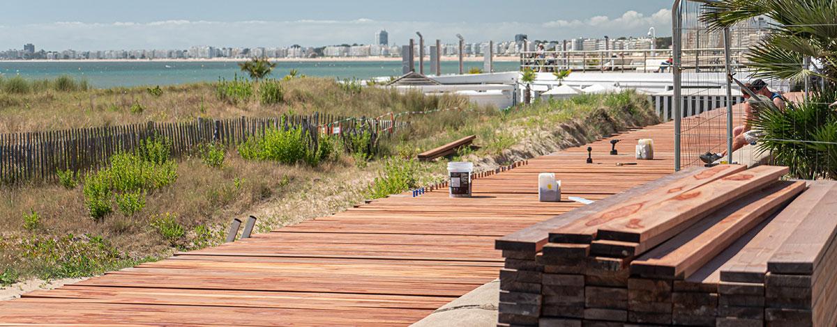A Pornichet, on fait feu de tout bois pour achever la rénovation du platelage
