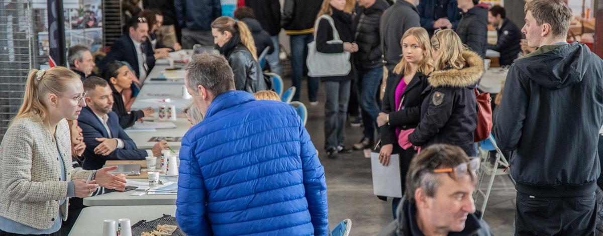 Jobs d’été : près de 300 postes à pouvoir le samedi 8 mars